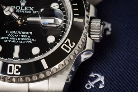 rolex bezel vs ceramic